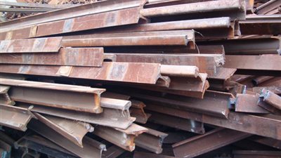 القبض على متهم بسرقة قضبان السكة الحديد بالإسماعيلية