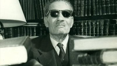 نجيب محفوظ يكتب: 