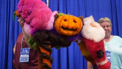 أغرب تصاميم شعر الكلاب بمسابقة للحلاقة (صور)