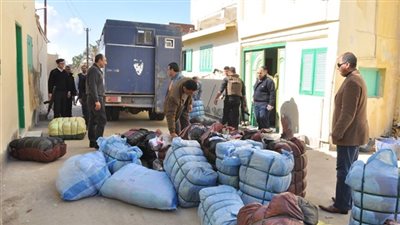 إحباط تهريب طني ملابس غير خالصة الرسوم ببورسعيد