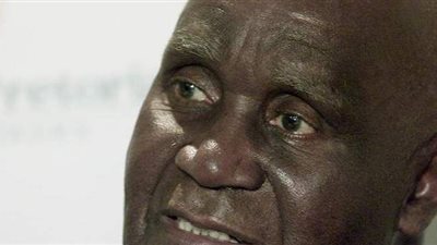 وفاة الرئيس المؤسس لزامبيا كينيث كاوندا عن 97 عاما