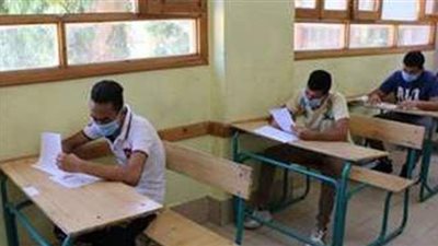 لطلاب الثانوية العامة.. تعرف على طريقة حل امتحان «البابل شيت» | فيديوجراف