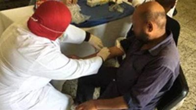 تطعيم نزلاء سجني برج العرب والليمان ضد 