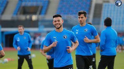 بيراميدز يدخل معسكرا مغلقا استعدادا لمواجهة الرجاء بالكونفدرالية