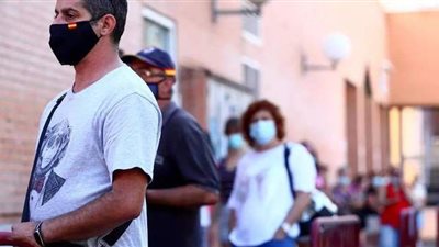 إسبانيا تلغي إلزامية ارتداء الكمامات في الأماكن العامة
