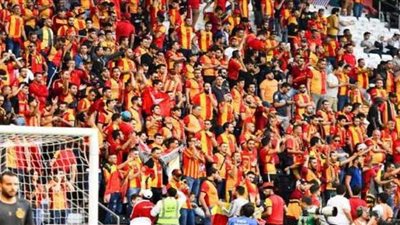 بعد أنباء وصولهم لـ20 ألفا.. سفير مصر بتونس يكشف عدد جماهير مباراة الأهلي والترجي