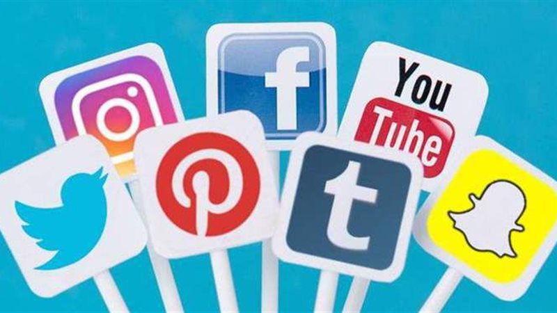 مواقع التواصل