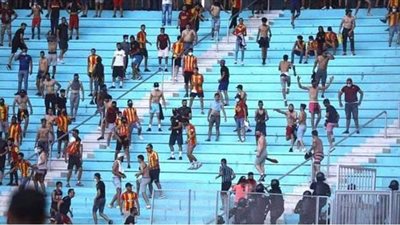 شطة يكشف العقوبات المتوقعة على الترجي بعد أحداث الشغب | فيديو