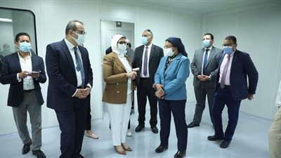 وزيرة الصحة تكشف تكلفة إنشاء وتجهيز خطوط إنتاج لقاح كورونا في مصر