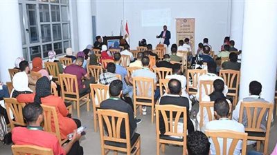 المشاركون بالقمة الشبابية يناقشون التأثير بين ريادة الأعمال والأمن القومي