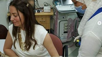 نرمين الفقي تعلن تلقيها الجرعة الثانية من لقاح فيروس كورونا