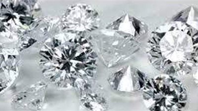 تفسير حلم الألماس في المنام وعلاقته بالاستقرار وزوال الهموم والمشاكل