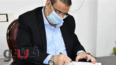 فوز الدكتورة سوسن أبو بكر بجائزة العطاء والوفاء لجامعة القناة