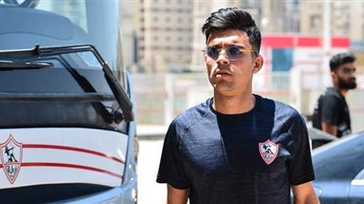 حافلة الزمالك تصل السويس استعدادا لمواجهة المقاصة