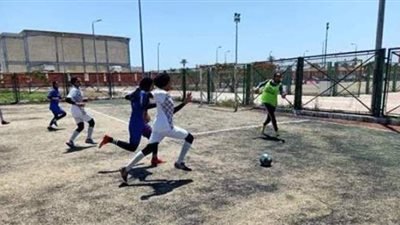 انطلاق فعاليات دوري خماسيات كرة القدم لتلميذات المدارس | صور