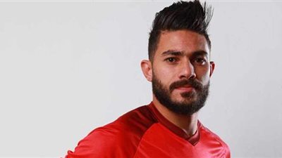 ياسر إبراهيم يقترب من العودة لتشكيلة الأهلي في مباراة الترجي