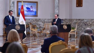 مباحثات مصرية يونانية بالاتحادية ومؤتمر صحفي بين السيسي وميتسوتاكيس | فيديو