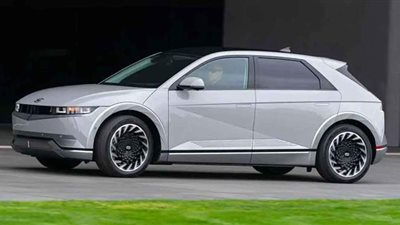 هيونداي أيونيك تحقق رقما قياسيا في مبيعات السيارات