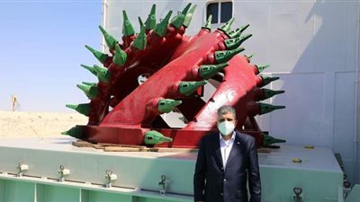 أسامة ربيع يتفقد نفق أحمد حمدي ٢ ومشروع تطوير القطاع الجنوبي بالمجرى الملاحي للقناة