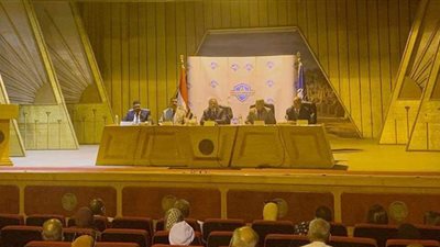 حسام صادق: المشتركون في التأمين الصحى الشامل يختارون أماكن علاجهم