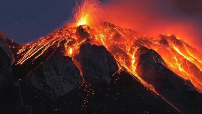 ثوران بركان في جزيرة جنوب غرب اليابان