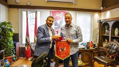 الخطيب يستقبل الأردني خالد الجعبري