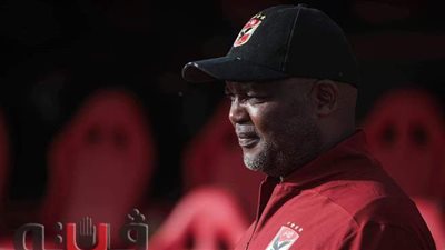 مران الأهلي.. موسيماني يعقد محاضرة للاعبين بالفيديو