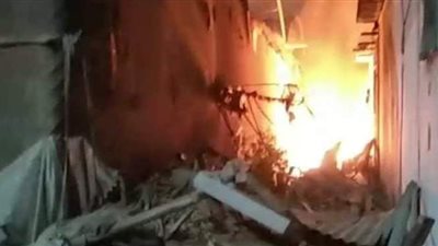 إخماد حريق بمخلفات زراعية وعدد من السيارات خلف وزارة الزراعة بالدقي