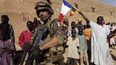 دراسة تكشف لماذا علقت فرنسا عملياتها العسكرية المشتركة في مالي