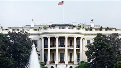 خطر علينا.. البيت الأبيض يحذر من انخراط روسيا في الشئون الليبية