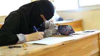 بث مباشر.. آراء طالبات الثانوية الأزهرية في امتحان البلاغة | فيديو