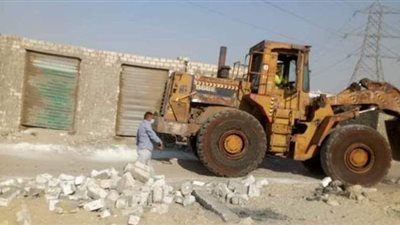 إزالة التعديات على أملاك الدولة بكفر العلو بحلوان