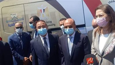 وزيرا العدل والتخطيط يفتتحان مكتبي شهر عقاري بالإسكندرية | صور