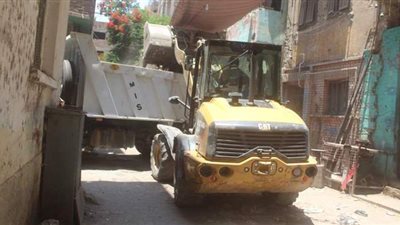 رفع ٣٠٠ طن مخلفات من شارع البحر الأعظم بالجيزة | صور