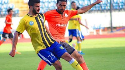 المنتخب الفلسطيني يستدعي لاعب الجزيرة المطروحي