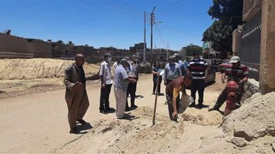 محافظ أسيوط يتابع مشروعات حياة كريمة | صور