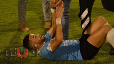 إغماء بسام ماهر لاعب المحلة عقب التعادل مع الاتحاد السكندري