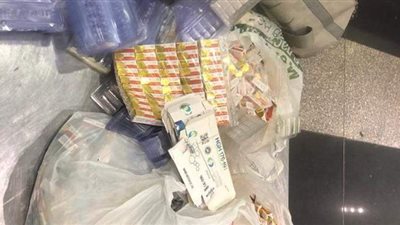 أدوية وهواتف وساعات.. إحباط 3 محاولات تهريب بمطار القاهرة