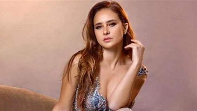 نيللي كريم تكشف تعرضها لمرض خطير كاد يشوه وجهها | فيديو