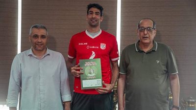 الأهلي يعلن تجديد عقد عبد الحليم عبو مع رجال الطائرة