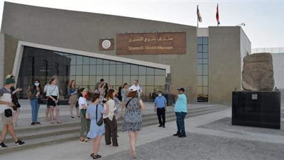 السياحة تنظم رحلة تعريفية لوفد أوكراني لرصد الإجراءات الصحية