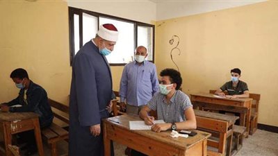 وكيل الأزهر: الإمام الأكبر وجه بنشر الطمأنينة بلجان امتحانات الثانوية