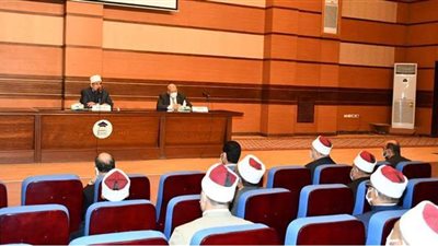 وزير الأوقاف يحدد ضوابط العمل خلال المرحلة المقبلة