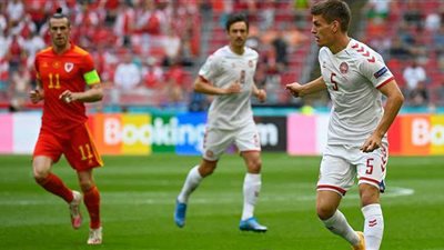 يورو 2020.. الدنمارك يتقدم على ويلز 0/1 في الشوط الأول