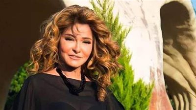 علا غانم: كنت بشتغل زي الحمار.. وفيه حاجات كتير عملتها مش عجباني | فيديو