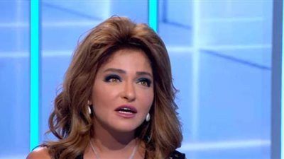 علا غانم ليوسف الشريف: حلو أنه يقدر يوصل رسالة من غير قبلات ولمس | فيديو