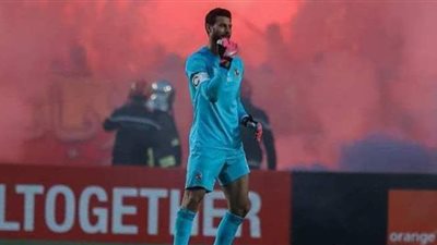 قبل موقعة الترجي | ماذا قدم محمد الشناوي مع الأهلي خلال 11 مباراة أفريقية