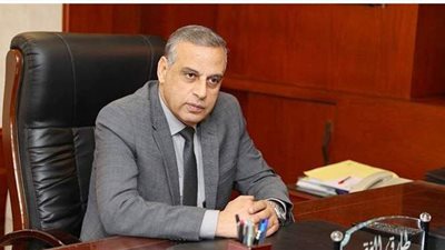 محافظ سوهاج: اعتماد 3489 عقدا لتقنين أراضي أملاك الدولة