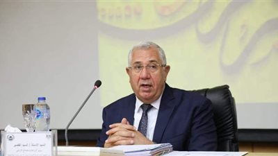وزير الزراعة في عمومية القابضة لاستصلاح الأراضي: لا مجال لوجود شركات خاسرة