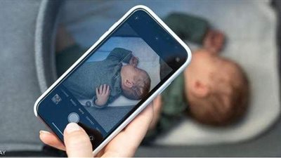 عمرها 11 عاما.. تسجيل أصغر أم في تاريخ بريطانيا